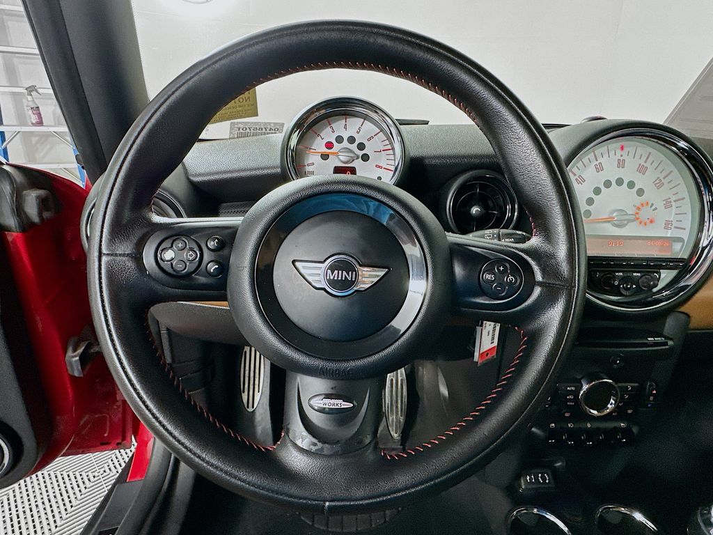 Thumbnail: 2013 MINI Cooper - 11