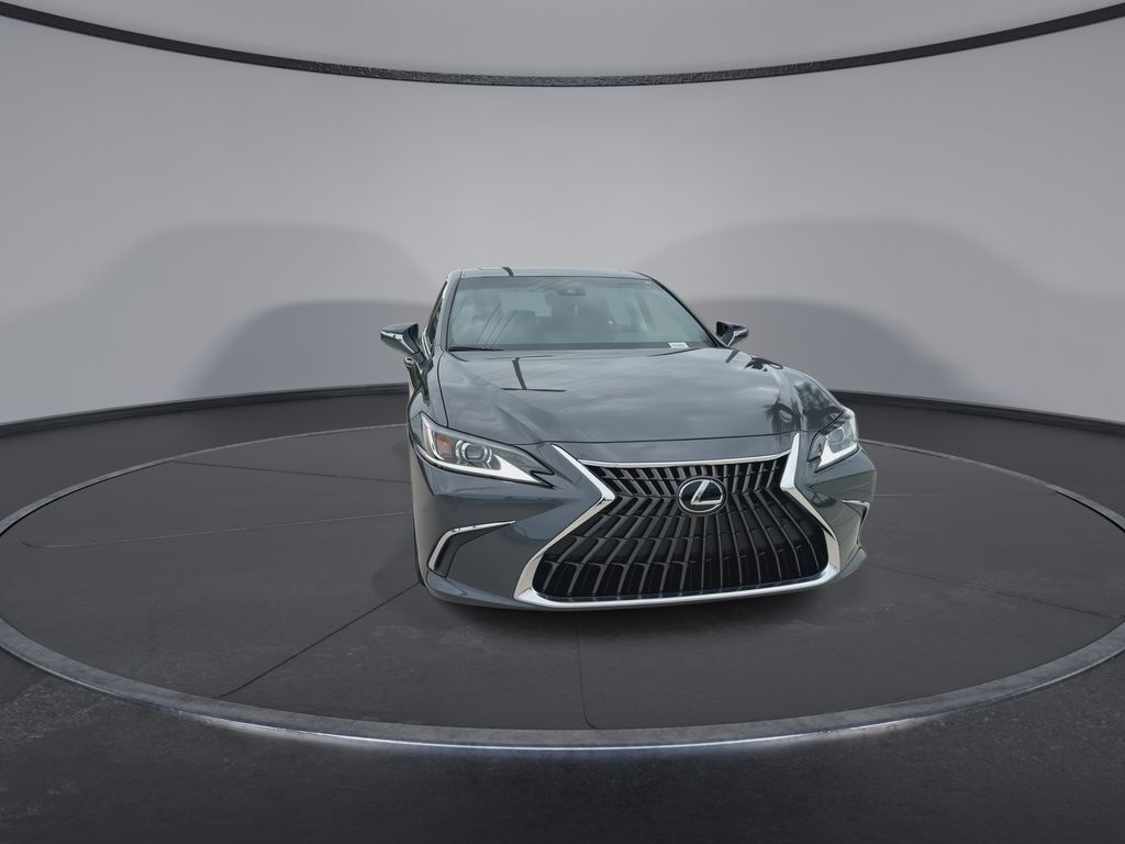 Thumbnail: 2025 Lexus ES - 3