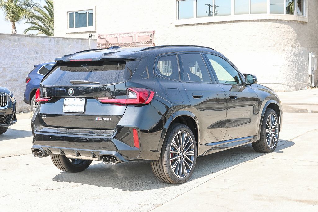 2024 BMW X1 M35i 6