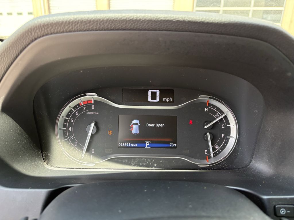 Used 2017 Lunar Silver Metallic Honda EX-L image 10