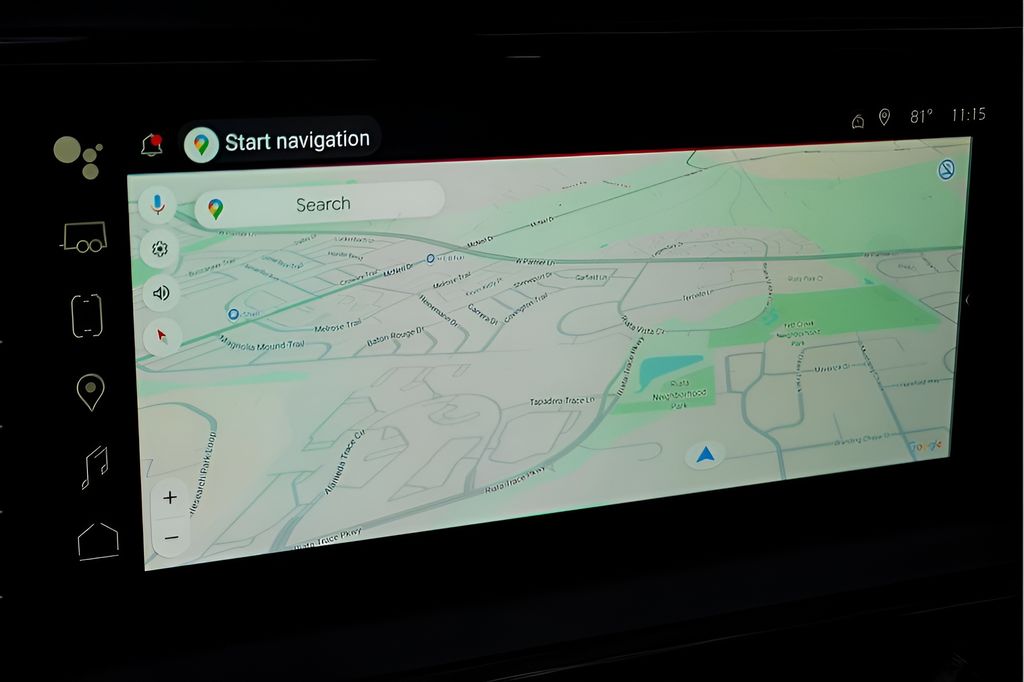 New 2026 White GMC AT4 image 16