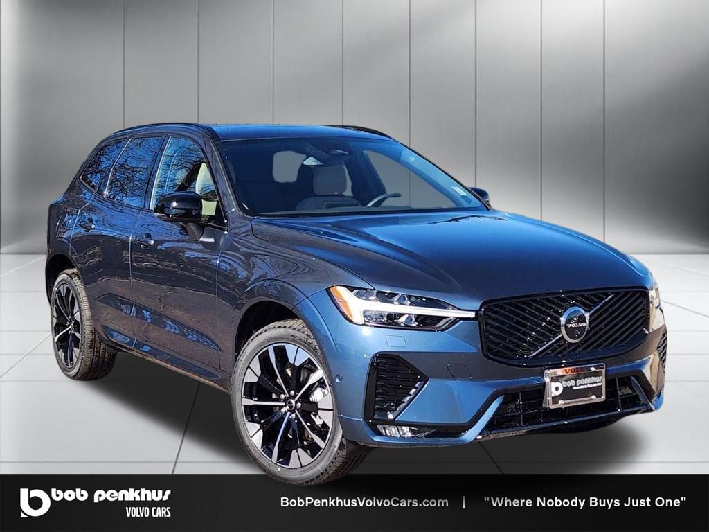 2026 Volvo XC60 B5 Plus