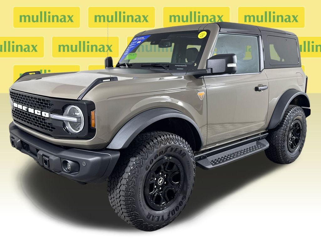Certified Used 2025 Gray Ford Badlands image 15