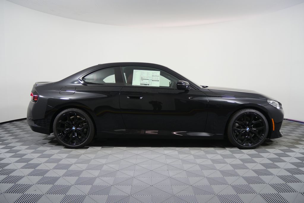 Thumbnail: 2025 BMW 2 Series - 2