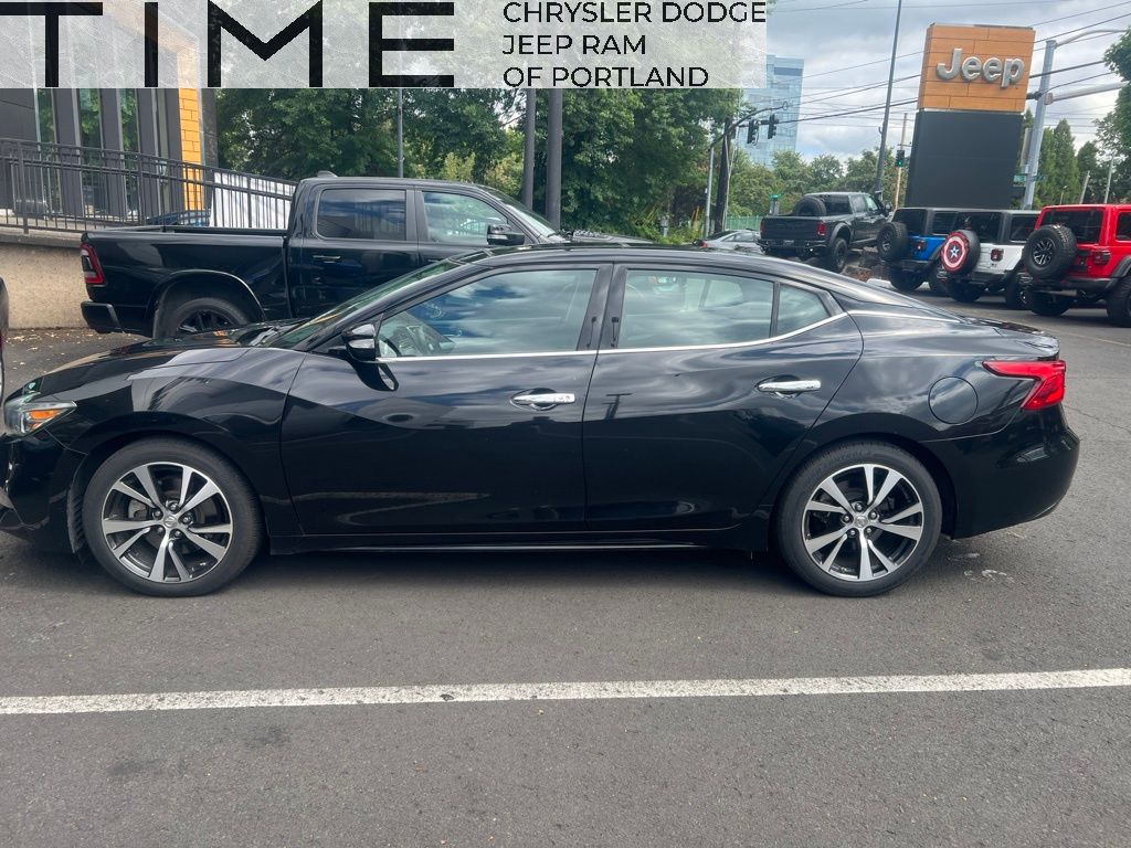 Super Black 2016 Nissan Maxima Sedan Front-Wheel Drive Continuously Variable Transmission