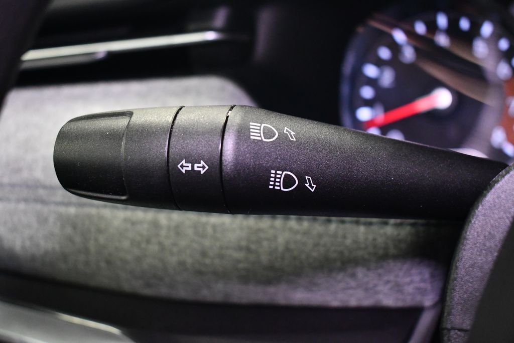 Thumbnail: 2024 Jeep Compass - 20