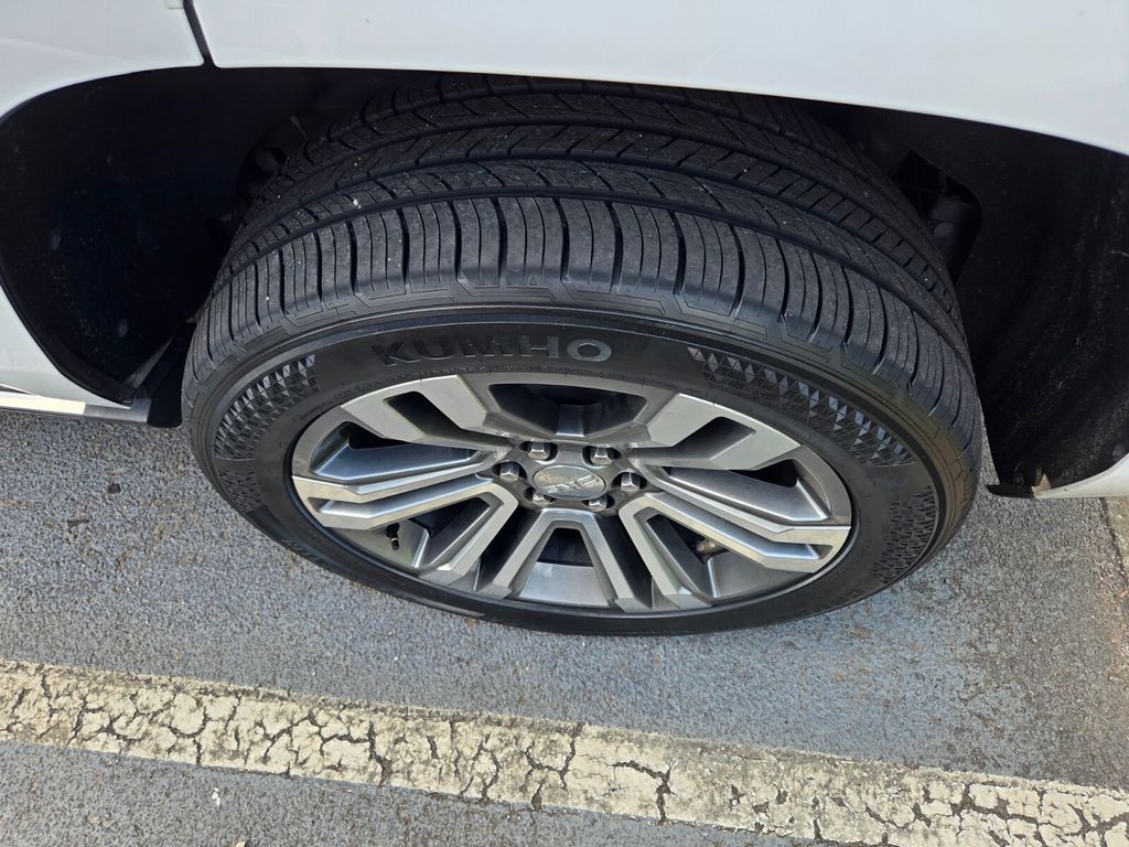 Used 2018 GMC Yukon SUV