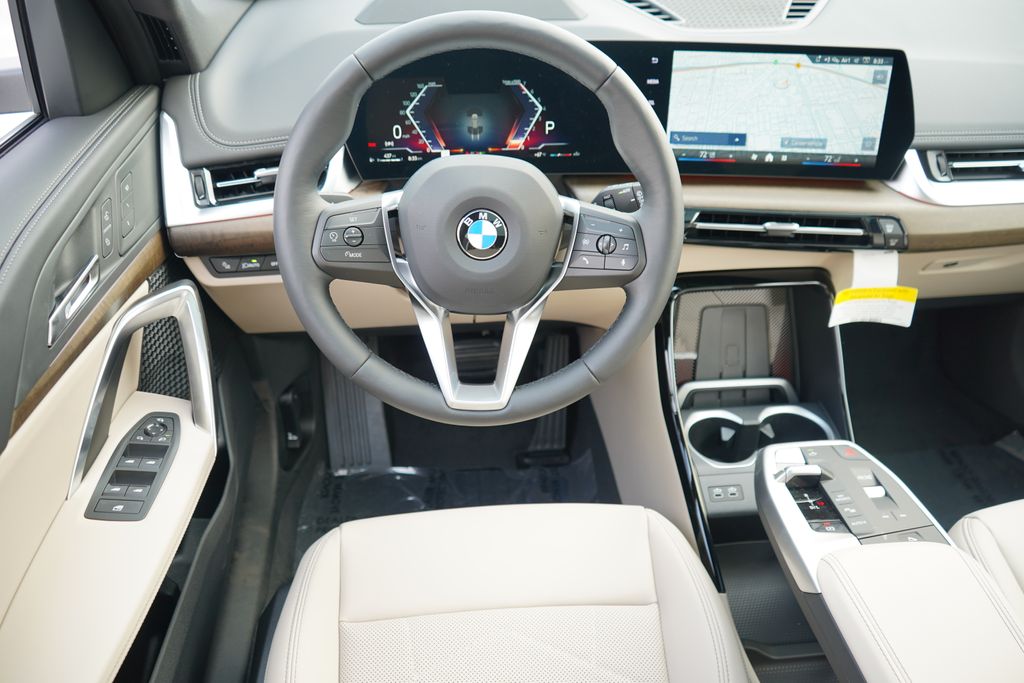 Thumbnail: 2025 BMW X1 - 15
