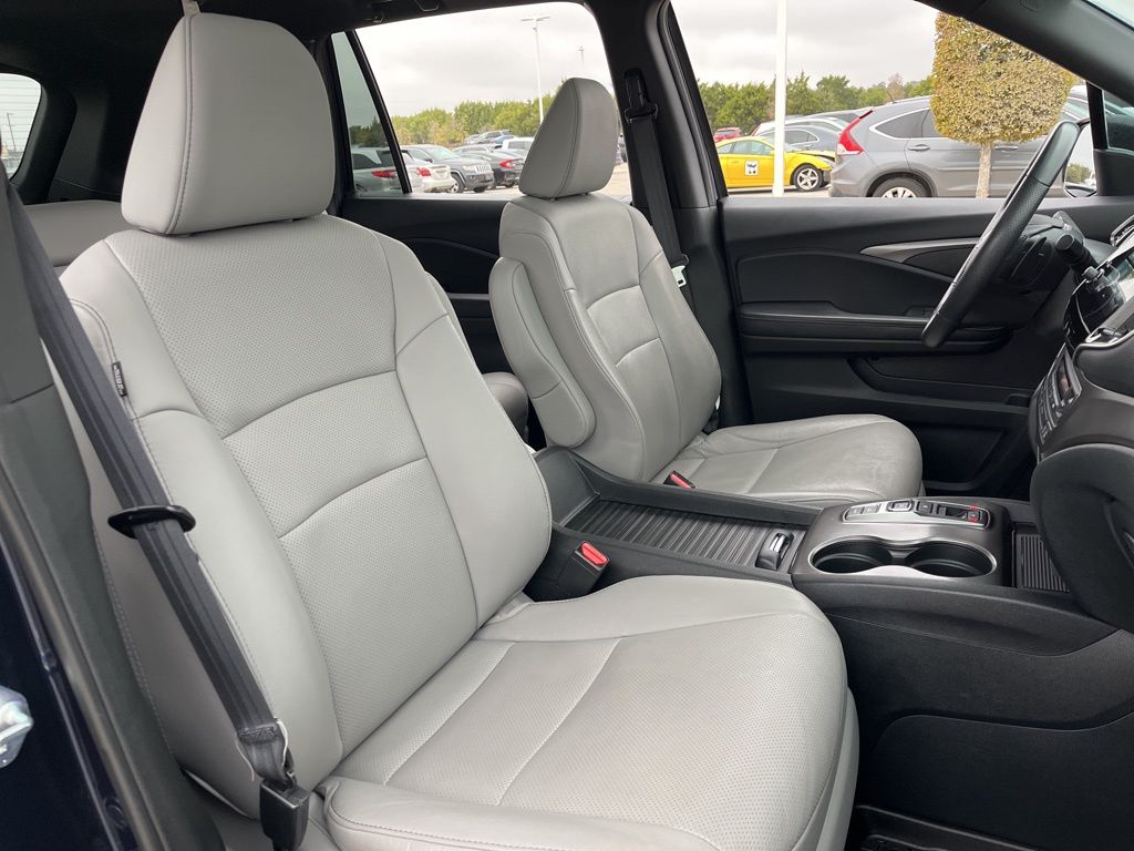 Thumbnail: 2022 Honda Passport - 30