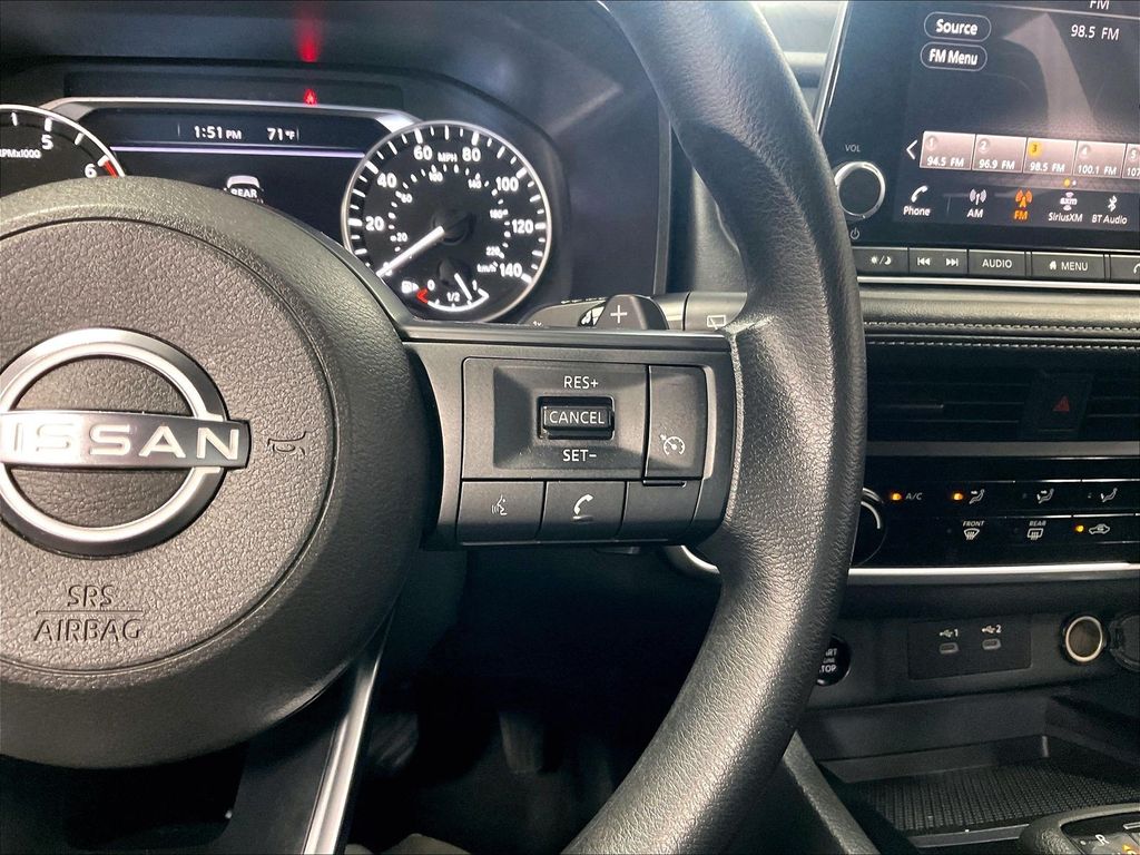 2024 Nissan Rogue — photo 24