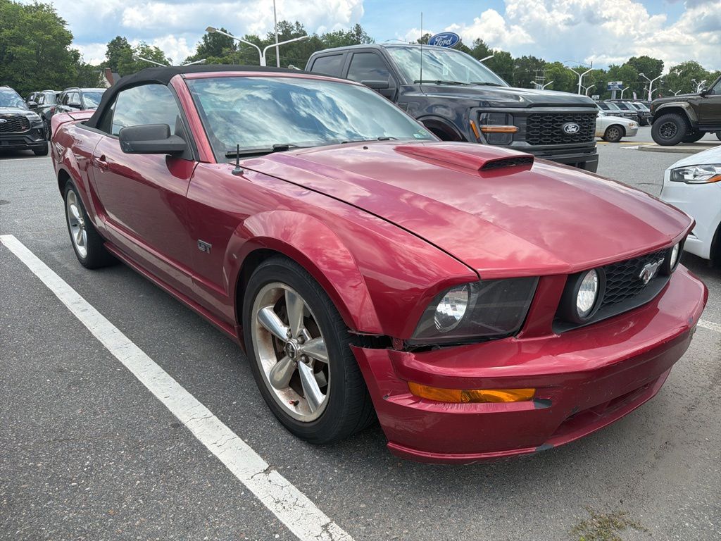 2007 Ford Mustang's photo