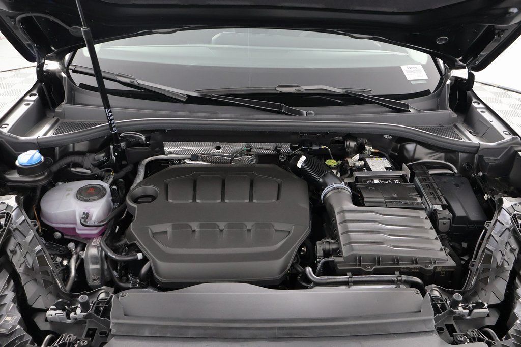 Thumbnail: 2026 Audi Q3 - 9