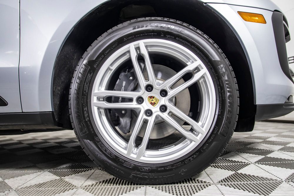 Certified Used 2025 Silver Porsche T image 39