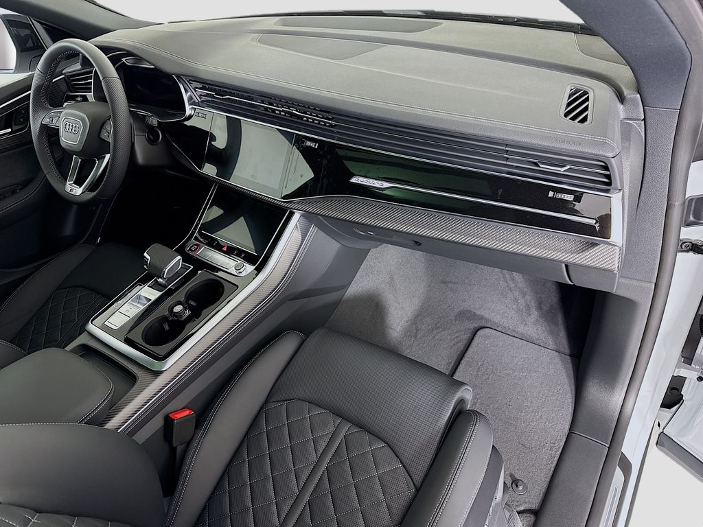 Thumbnail: 2026 Audi SQ8 - 19