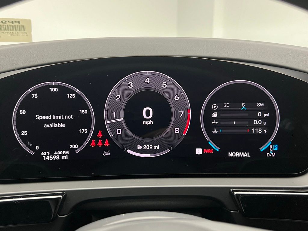 Thumbnail: 2024 Porsche Cayenne - 10