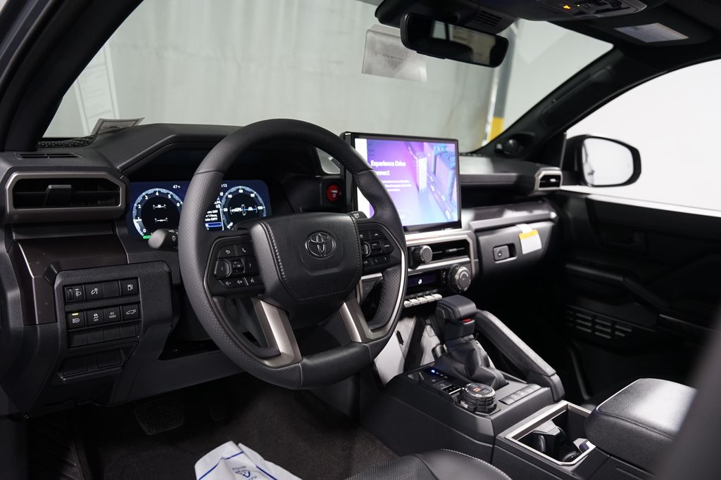 Thumbnail: 2025 Toyota 4Runner - 12