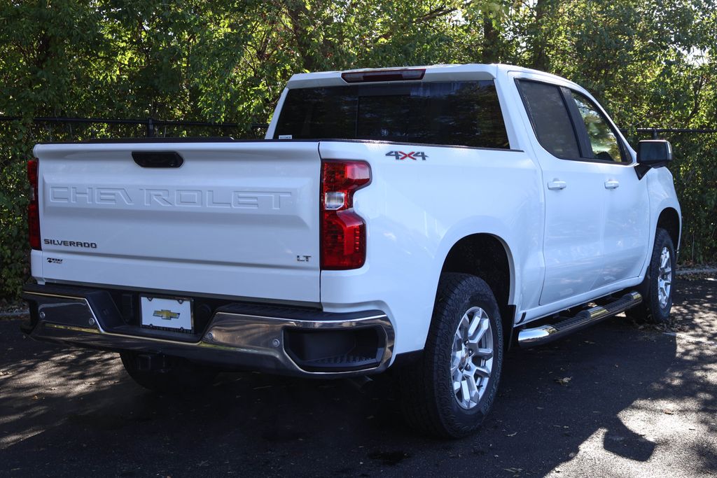 2025 Chevrolet Silverado 1500 LT 8