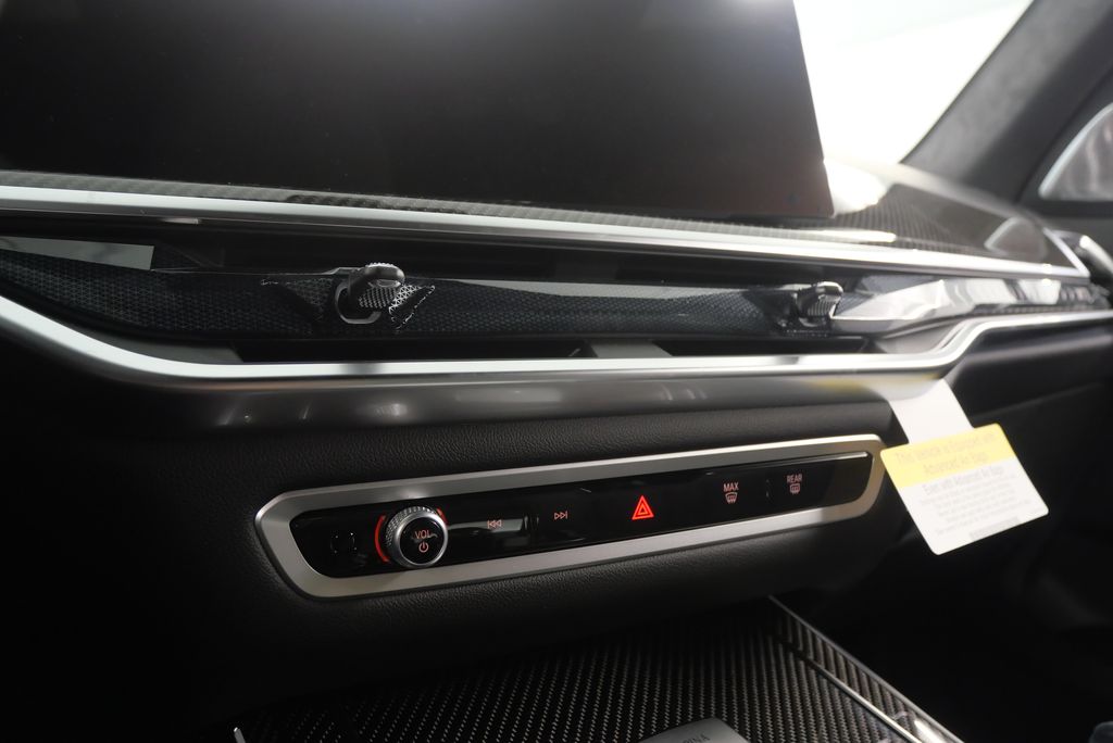 2026 BMW X7 Alpina XB7 26