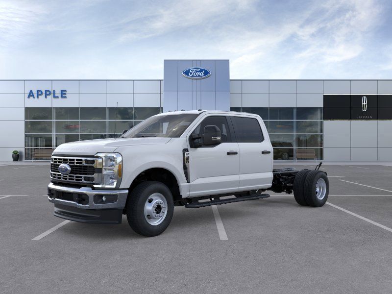 2026 Ford F-350 Chassis XL