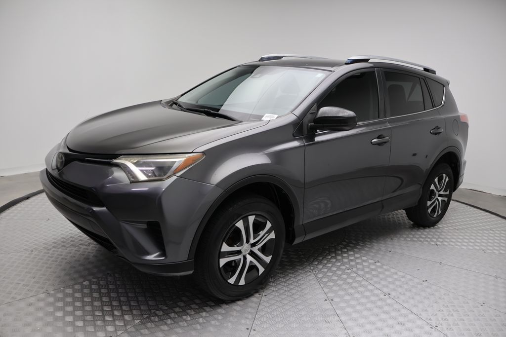 2018 Toyota RAV4 LE -
                  West Palm Beach, FL