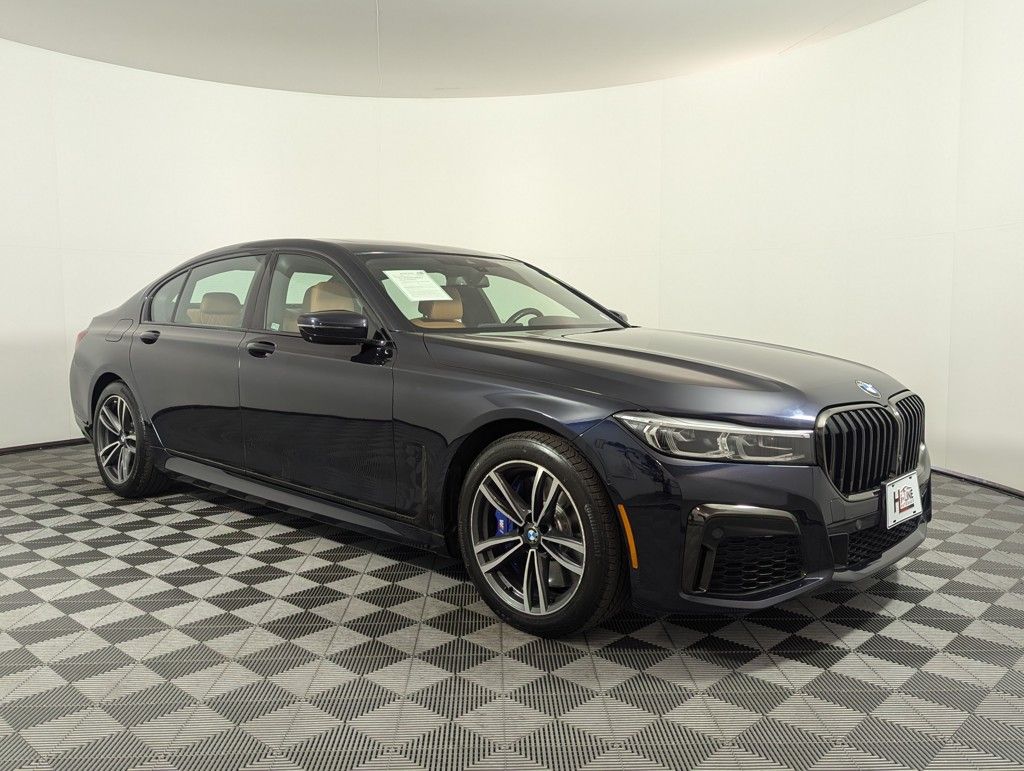 2022 BMW 7-Series 740i xDrive photo