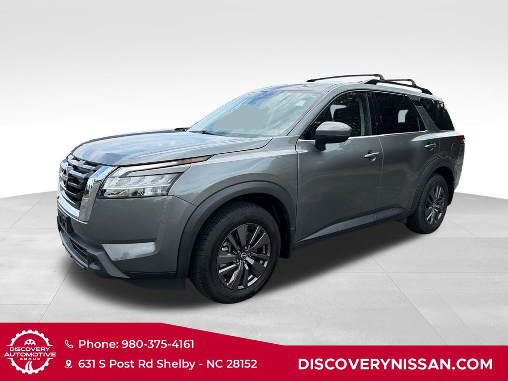 2022 Nissan Pathfinder SV 2WD's photo