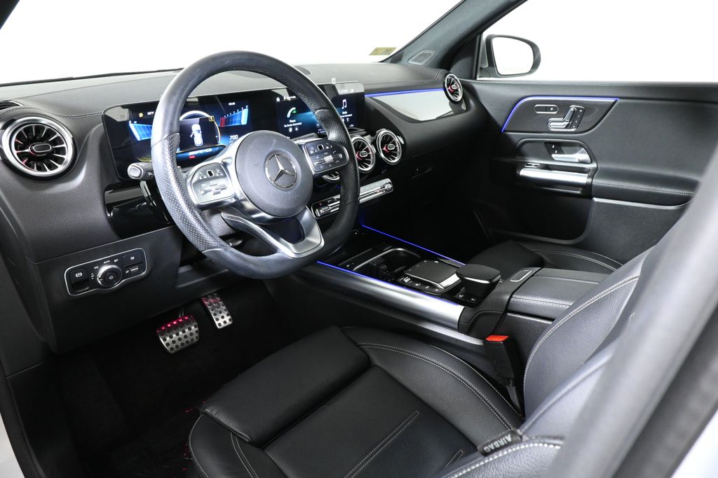 Thumbnail: 2023 Mercedes-Benz GLA - 15