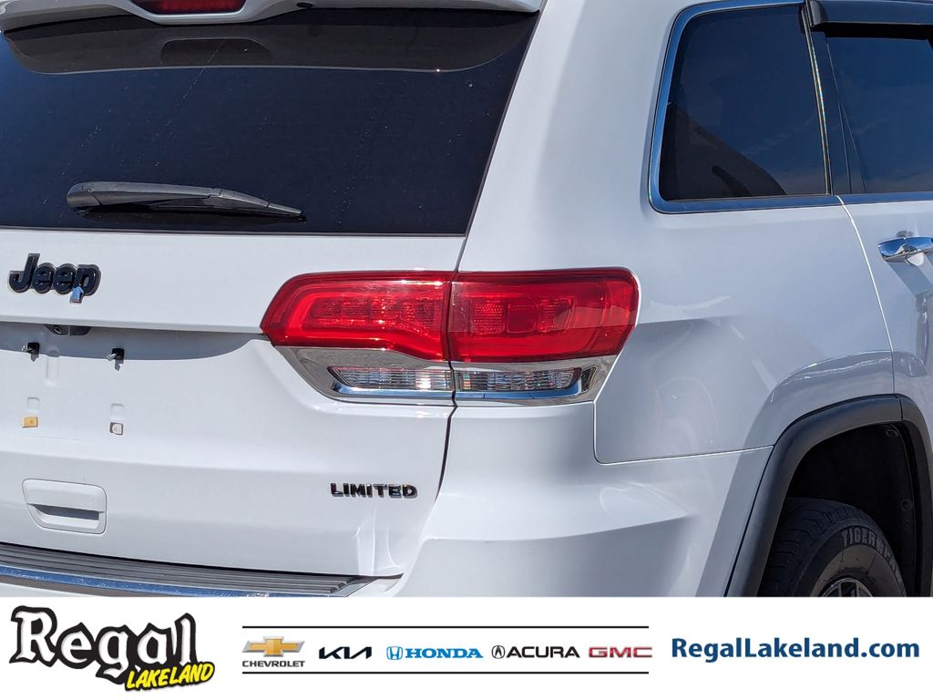 used 2018 Jeep Grand Cherokee car, priced at $15,392