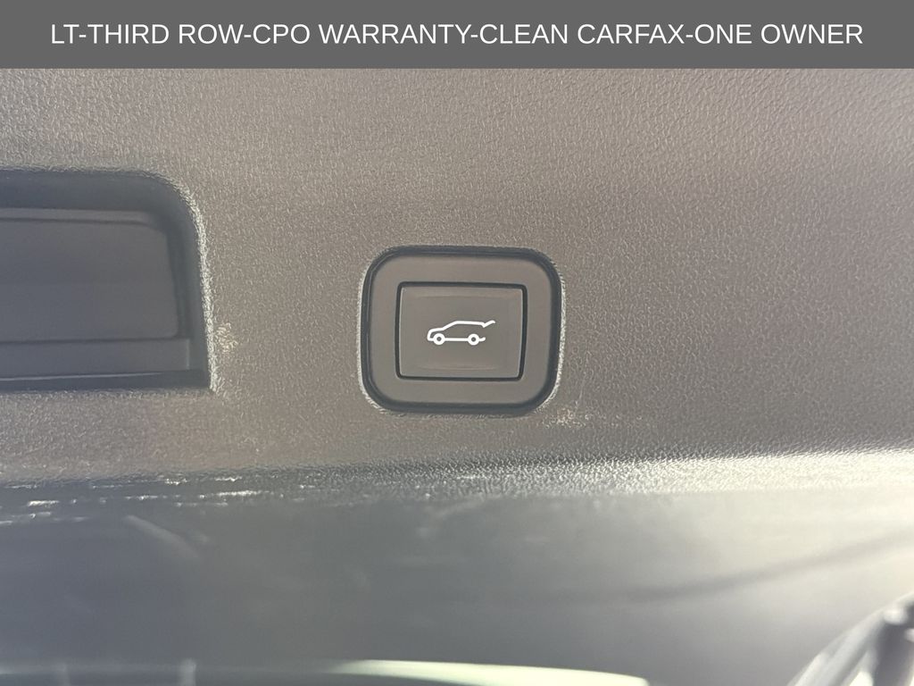 used 2024 Chevrolet Traverse car, priced at $31,900