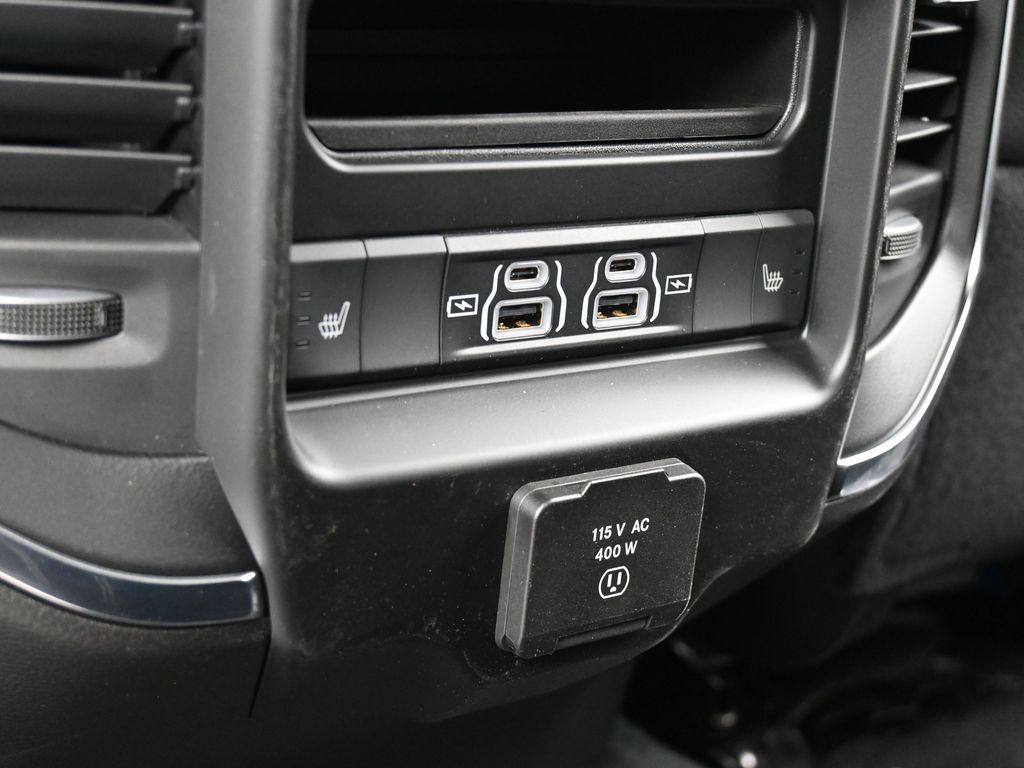 New 2026 Bright White Clearcoat Ram Laramie image 32