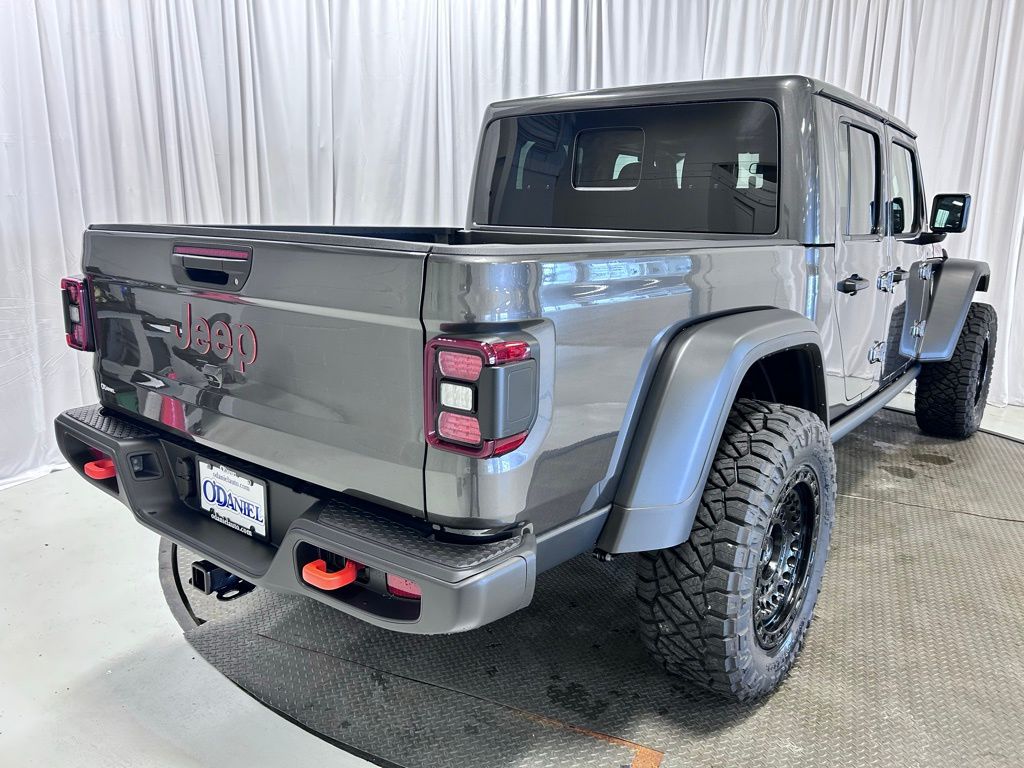 new 2026 Jeep Gladiator car, priced at $60,873