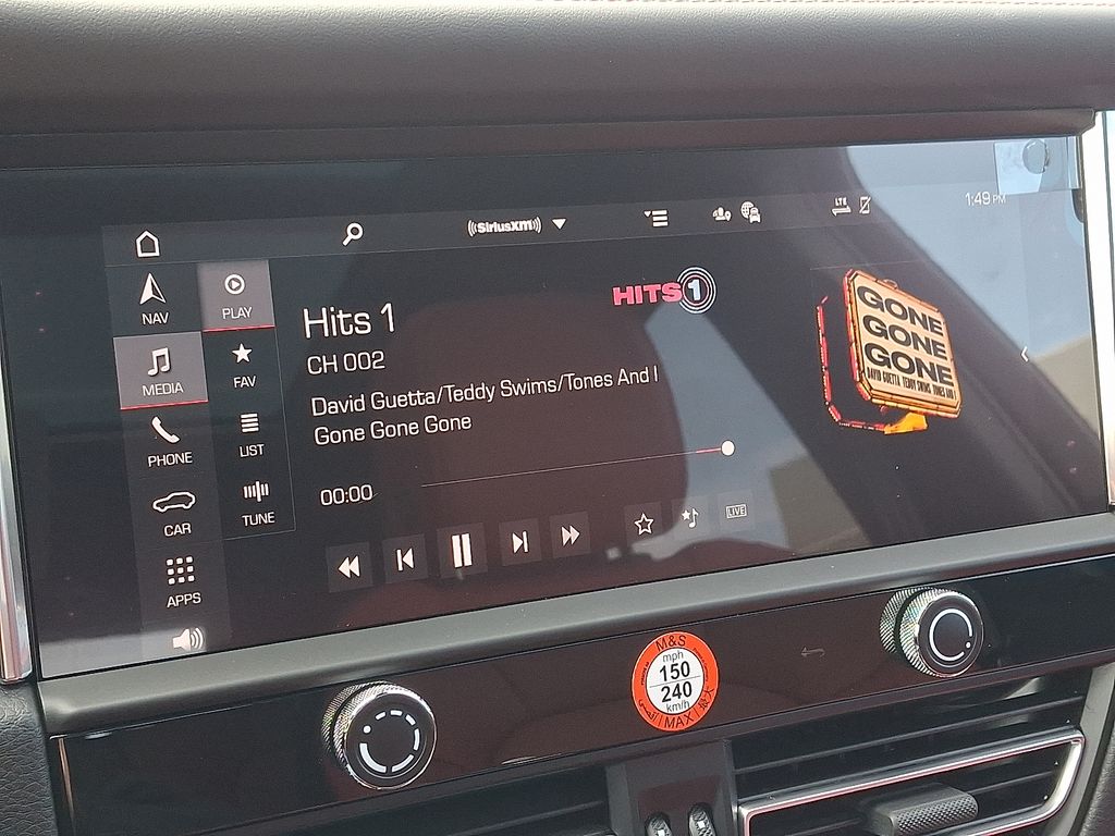 Thumbnail: 2026 Porsche Macan - 20