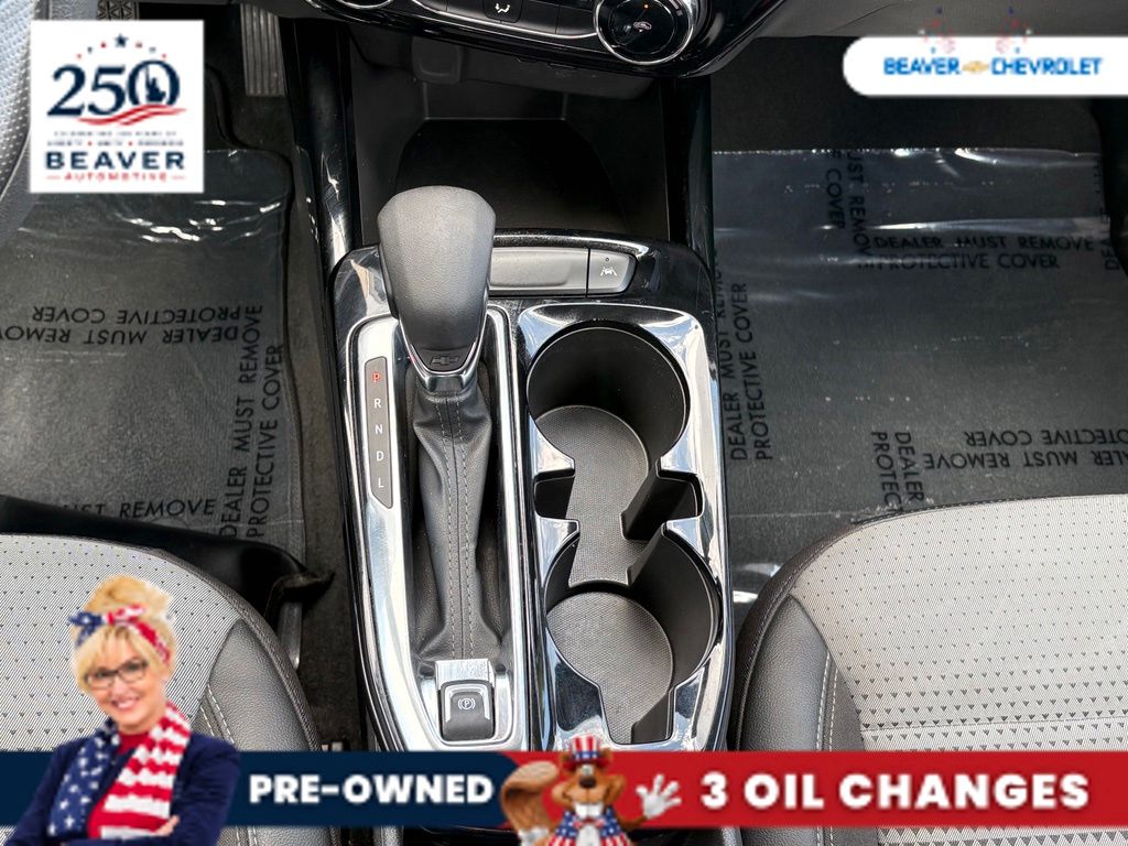 Used 2025 Chevrolet Trax SUV
