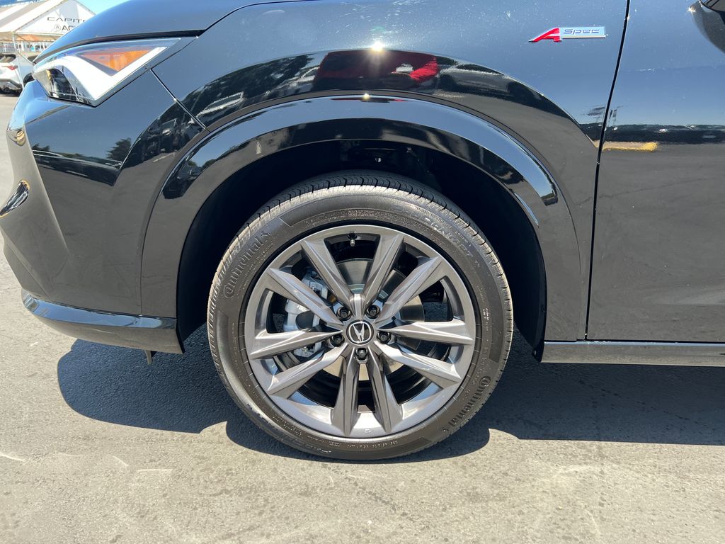 Thumbnail: 2025 Acura ADX - 5