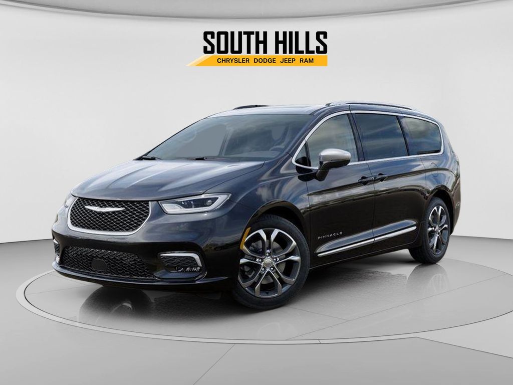 2026 Chrysler Pacifica Pinnacle Black at South Hills CDJR