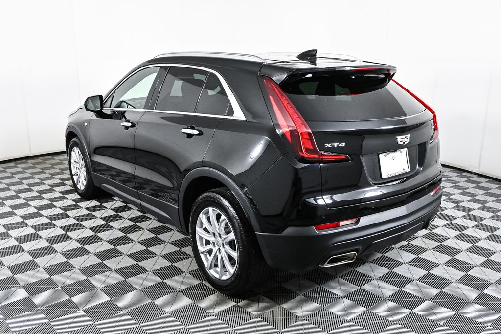 2021 Cadillac XT4 Luxury 4