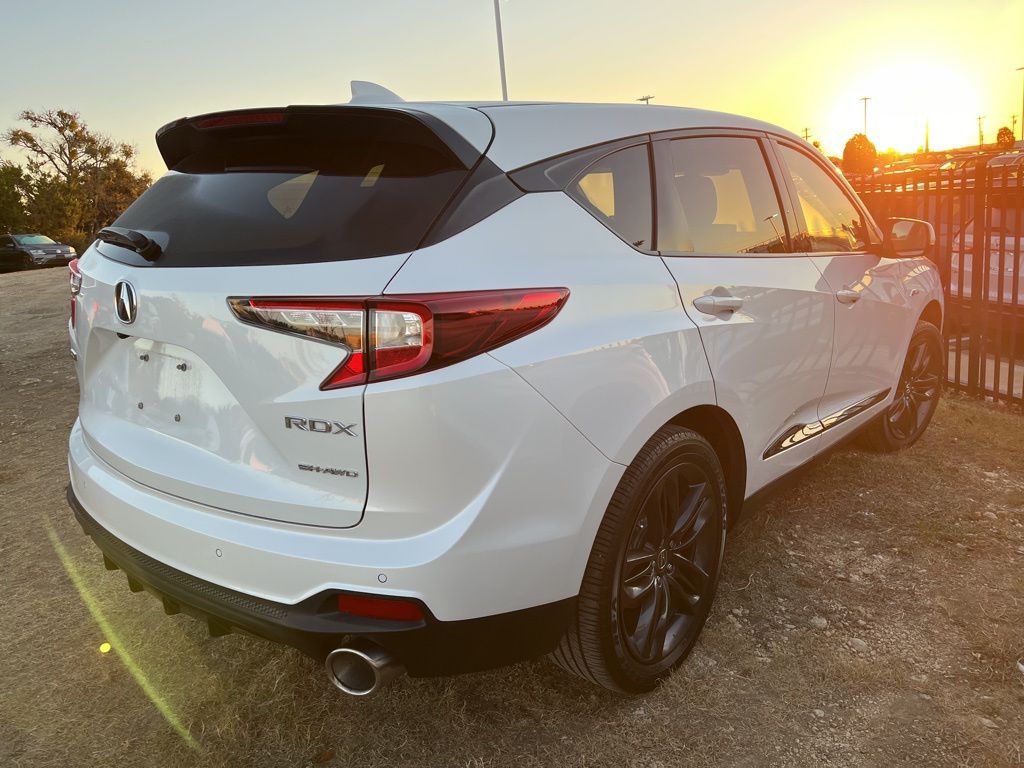 Thumbnail: 2023 Acura RDX - 2