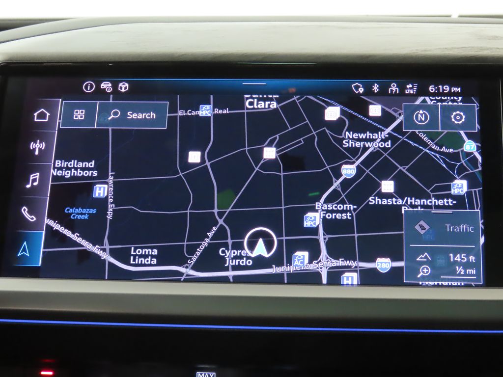 Thumbnail: 2023 Audi Q4 e-tron - 21