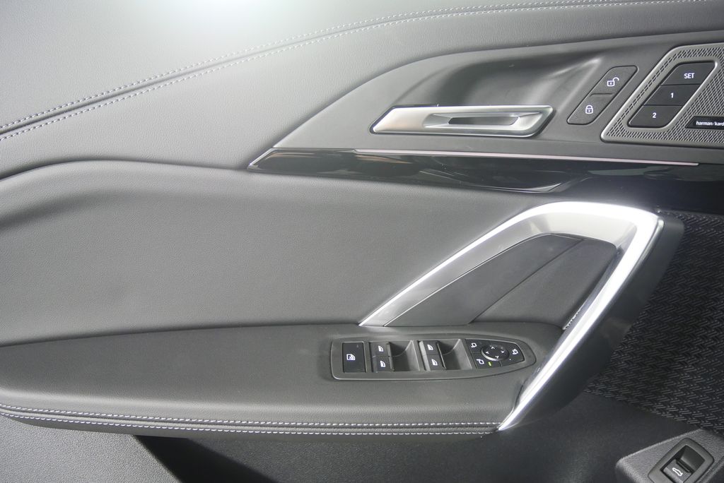 Thumbnail: 2026 BMW X1 - 8