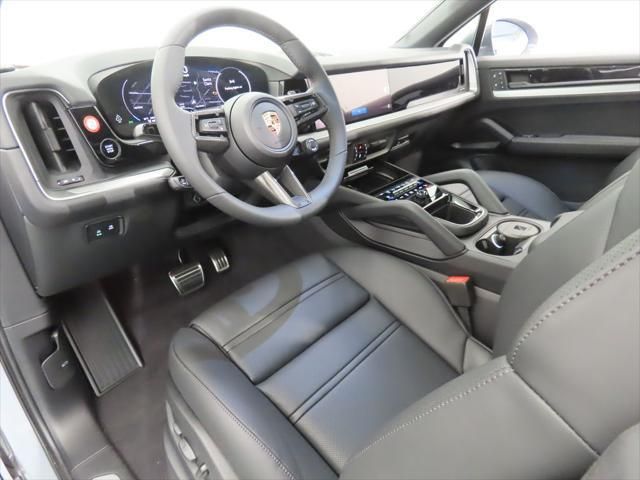 Thumbnail: 2025 Porsche  - 2