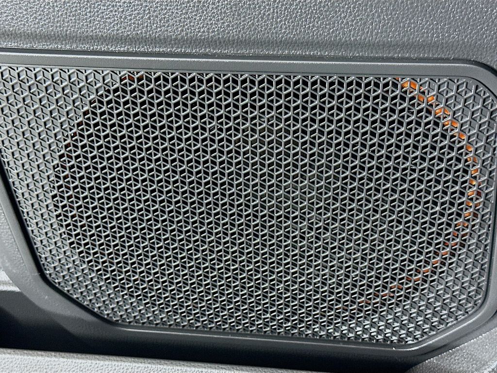 Thumbnail: 2024 Toyota Tundra - 19