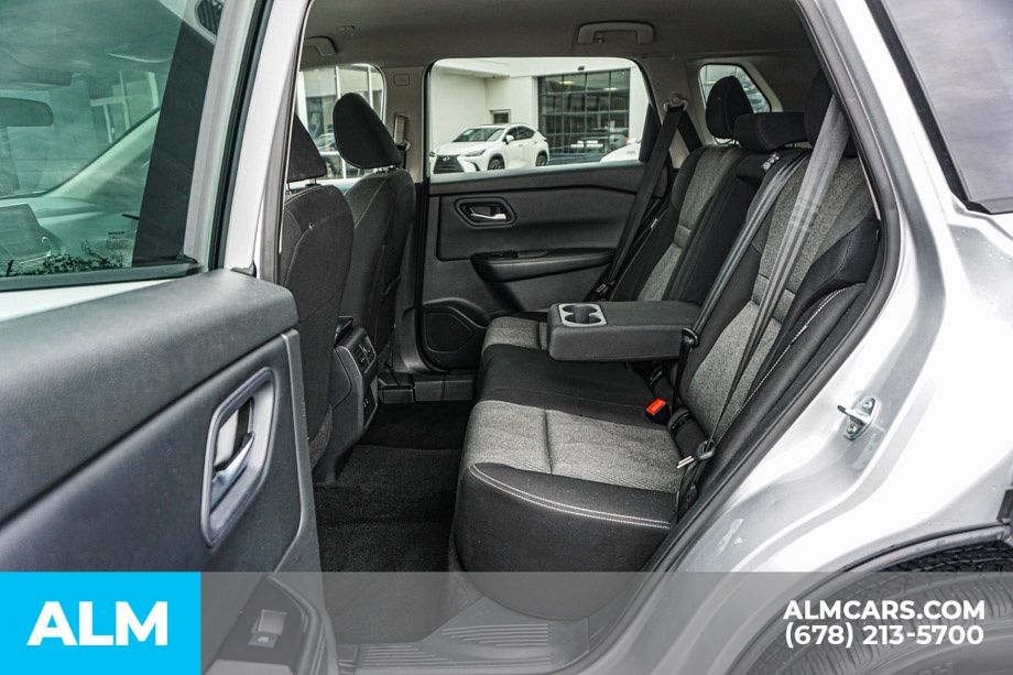 Used 2024 Silver Nissan SV image 21