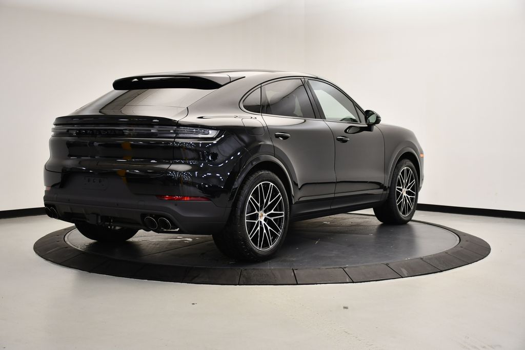 Thumbnail: 2025 Porsche  - 7