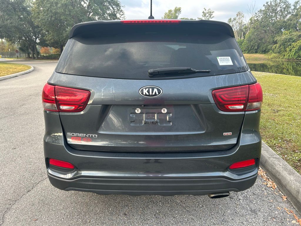 Thumbnail: 2020 Kia Sorento - 4