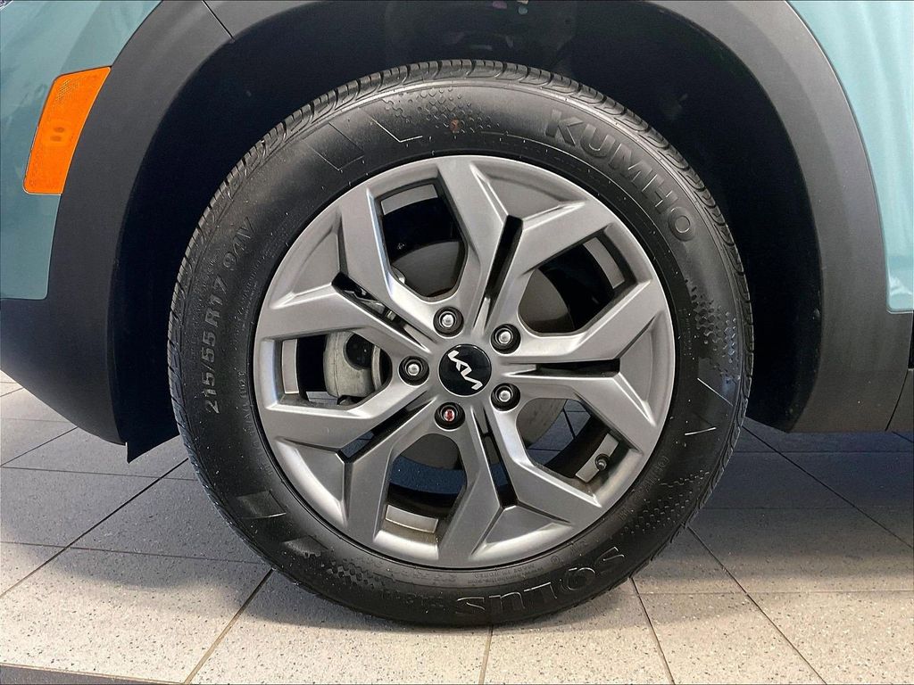 2024 Kia Seltos — photo 7