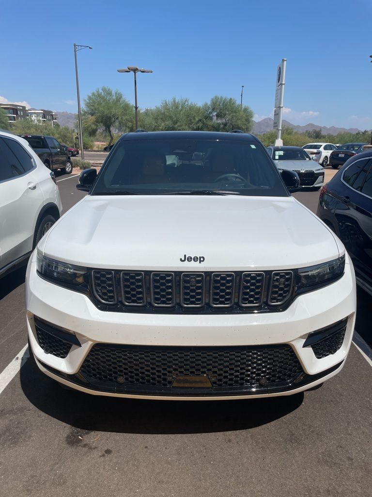 Thumbnail: 2025 Jeep Grand Cherokee - 4