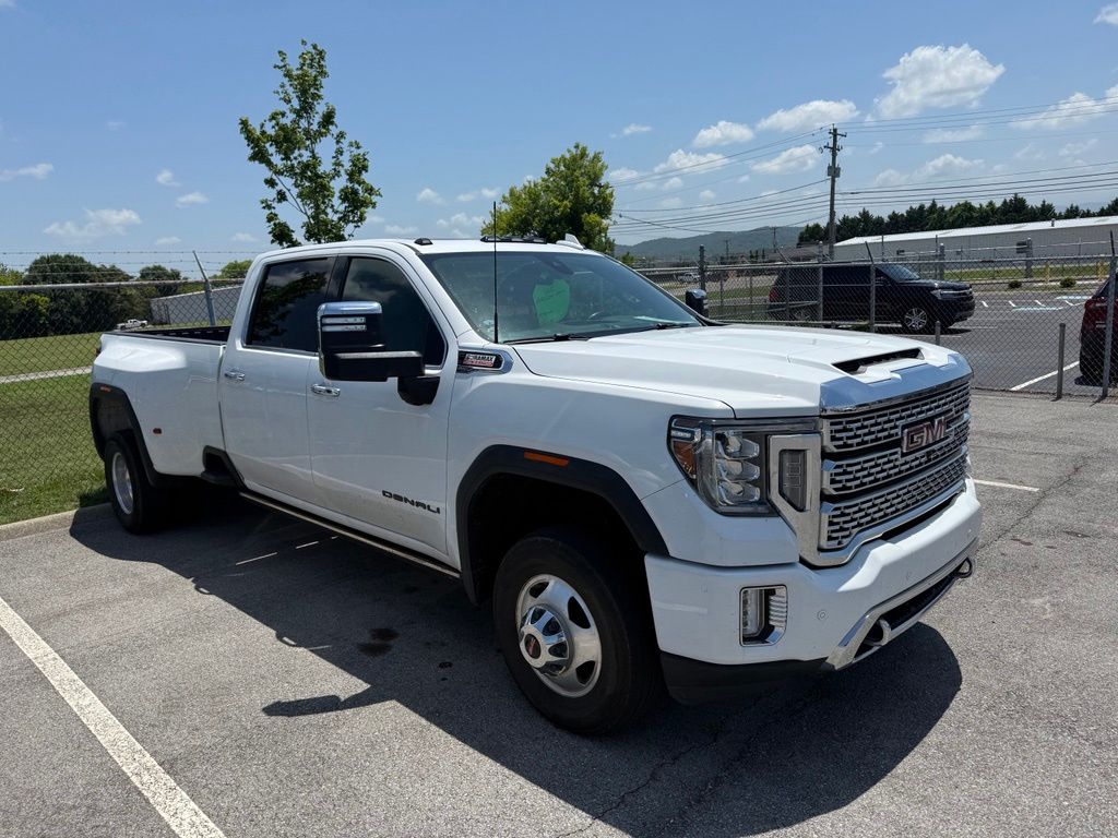 Summit White 2022 GMC Sierra 3500HD Pickup Truck Four-Wheel Drive Automatic