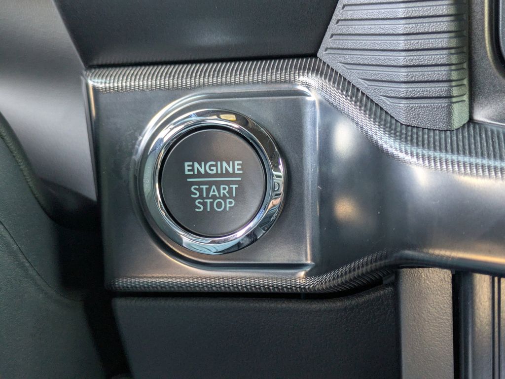 2025 Ford F-150 Raptor Black Widow