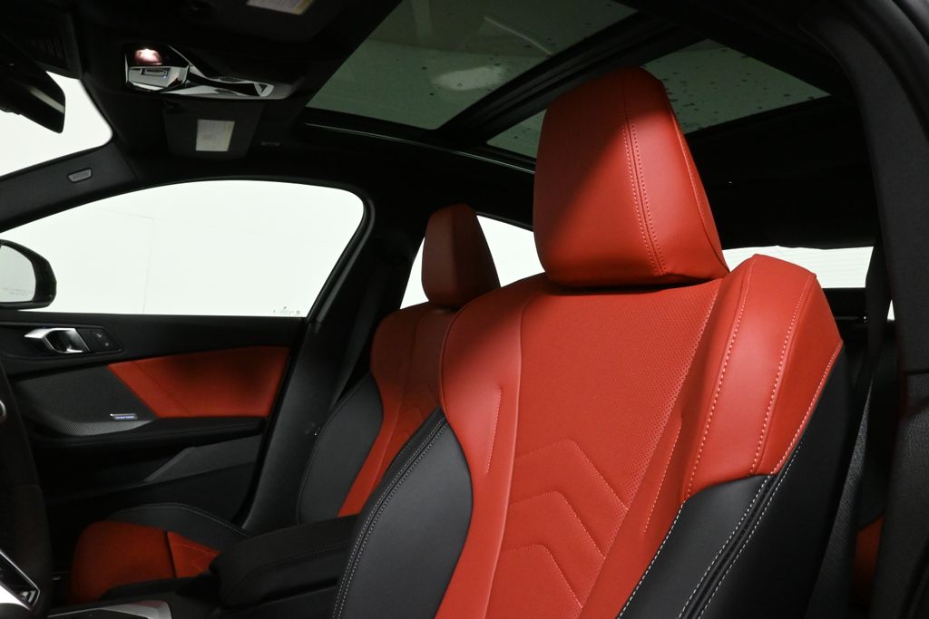 Thumbnail: 2025 BMW 2 Series - 16