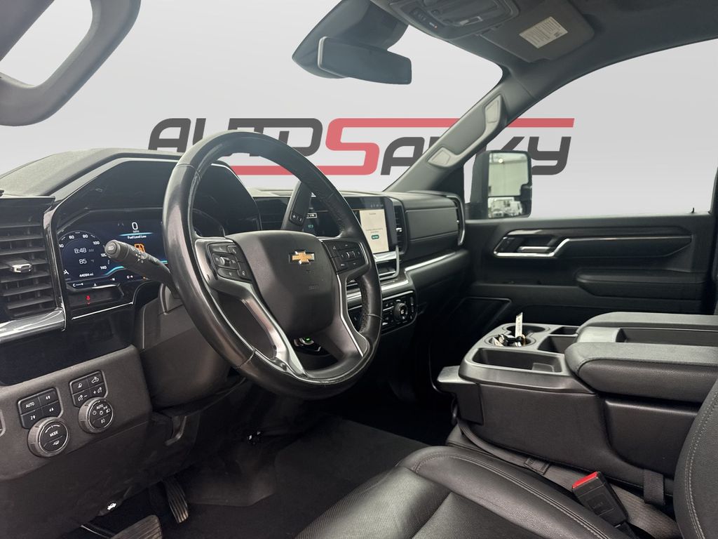 Used 2024 White Chevrolet LTZ image 10